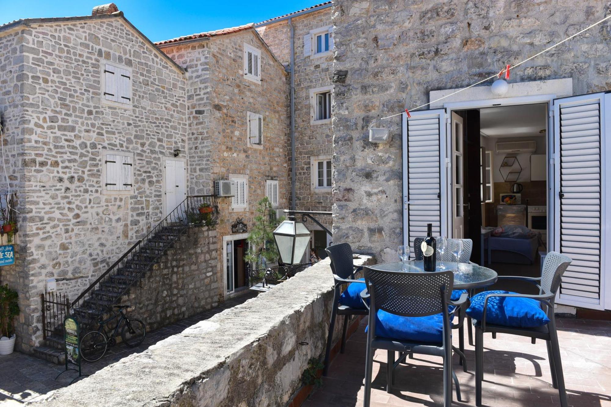 Apartment Lucky Budva Eksteriør bilde
